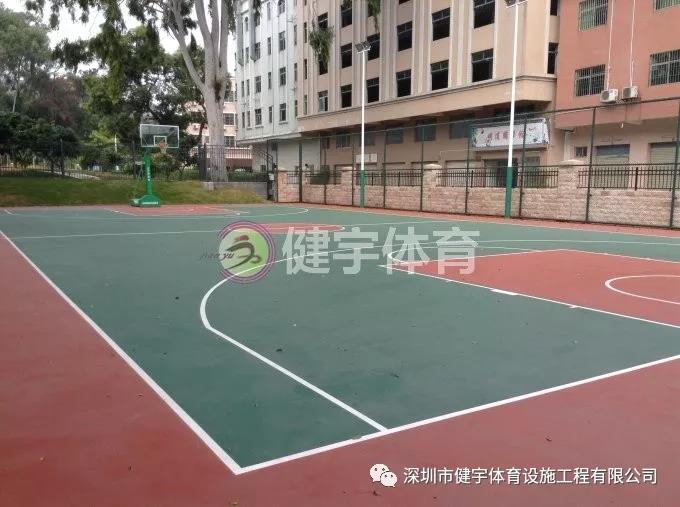 網(wǎng)球場籃球場施工_東莞市東城球場建造工程_圍網(wǎng)燈光一站式建設(shè)施工