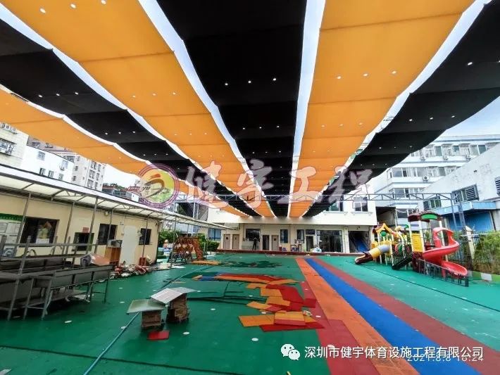 操場遮陽工程-深圳市龍崗區(qū)坂田街道楊美第三幼兒園操場遮陽安裝